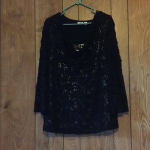 Long sleeve size 22/24